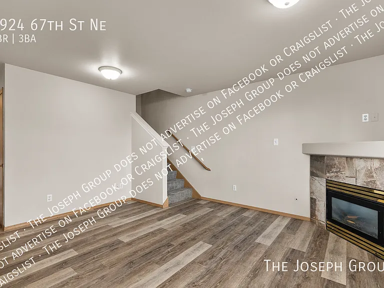 7924 67th St NE — Photo 2