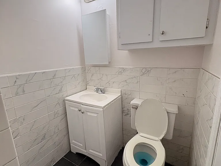 767 Roebling Ave — Photo 5