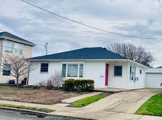 74 Bermuda St, Atlantic Beach, NY 11509
