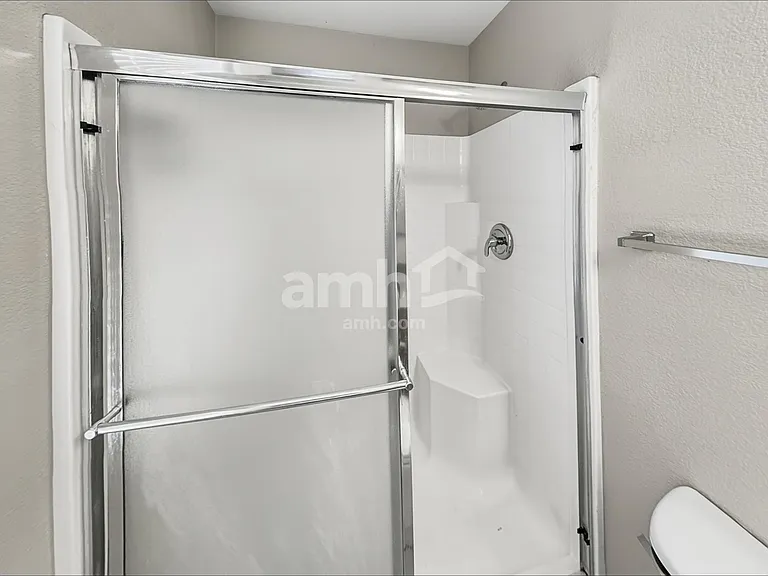 2256 E Hazeltine Way — Photo 11