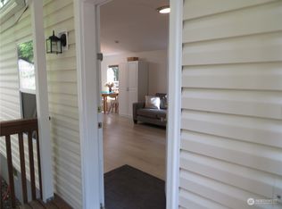 2516 Northshore Rd TRAILER 16, Bellingham, WA 98226