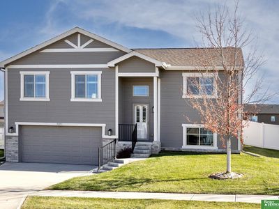 7377 N 165th St, Bennington, NE, 68007