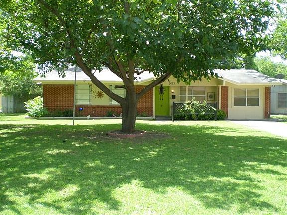 3rd image of 3622 Palm Dr