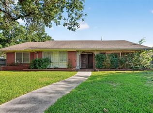 2526 Gramercy St, Houston, TX 77030