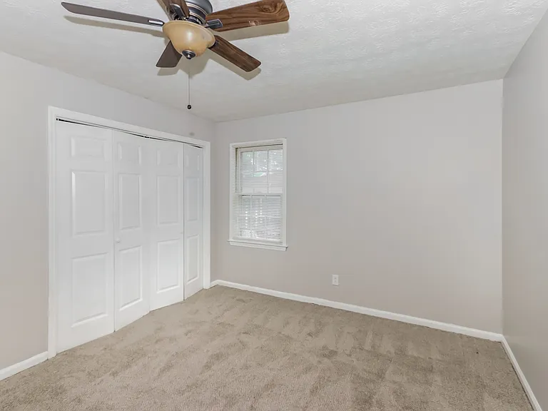 5645 Morning Creek Cir — Photo 17