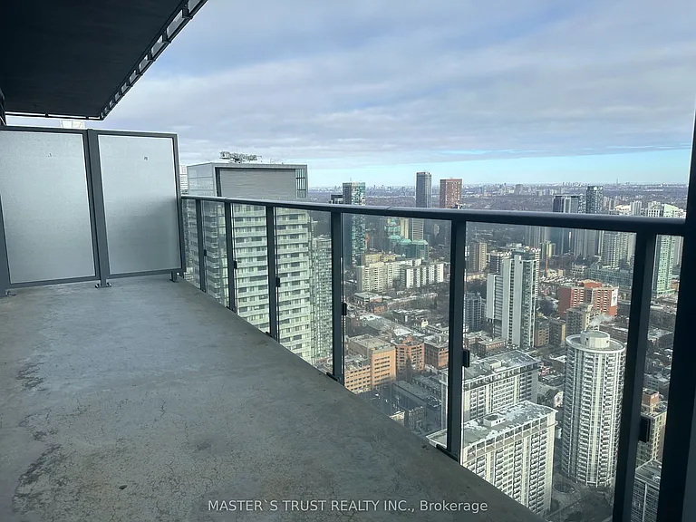 7 Grenville St #5806 — Photo 25
