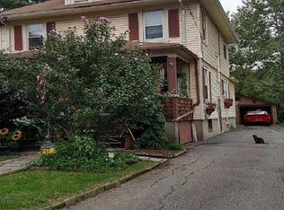 180 Watkins Ave, Middletown, NY 10940