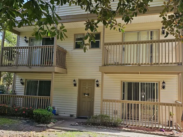 2300 Twelve Oaks Dr, Orange Park, FL