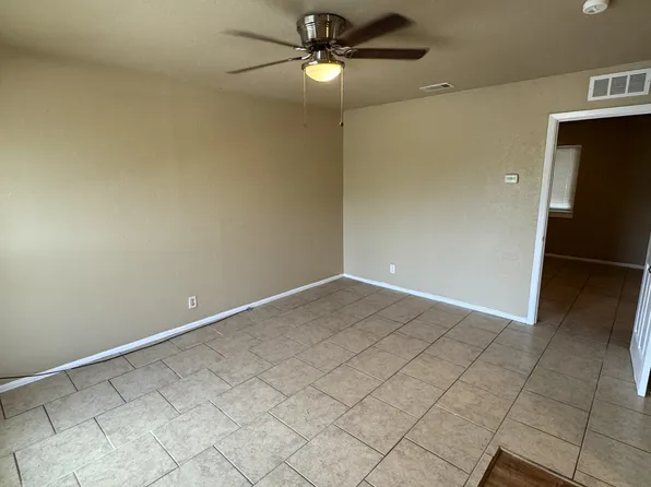 216 Lucas St, San Antonio, TX