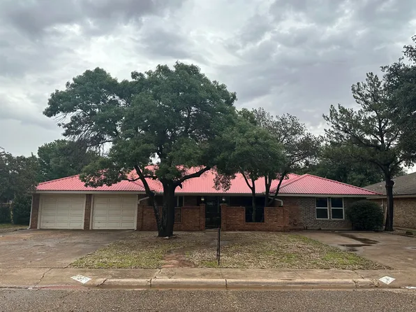 2025 Mustang Dr, Levelland, TX 79336