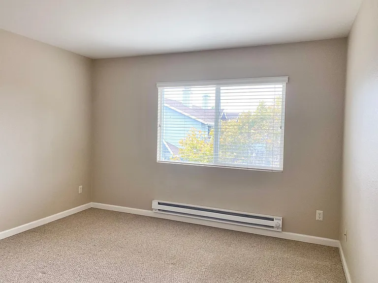 41 Grandview St #109 — Photo 14
