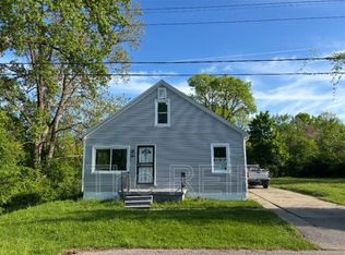 1404 E Kurtz Ave, Flint, MI 48505