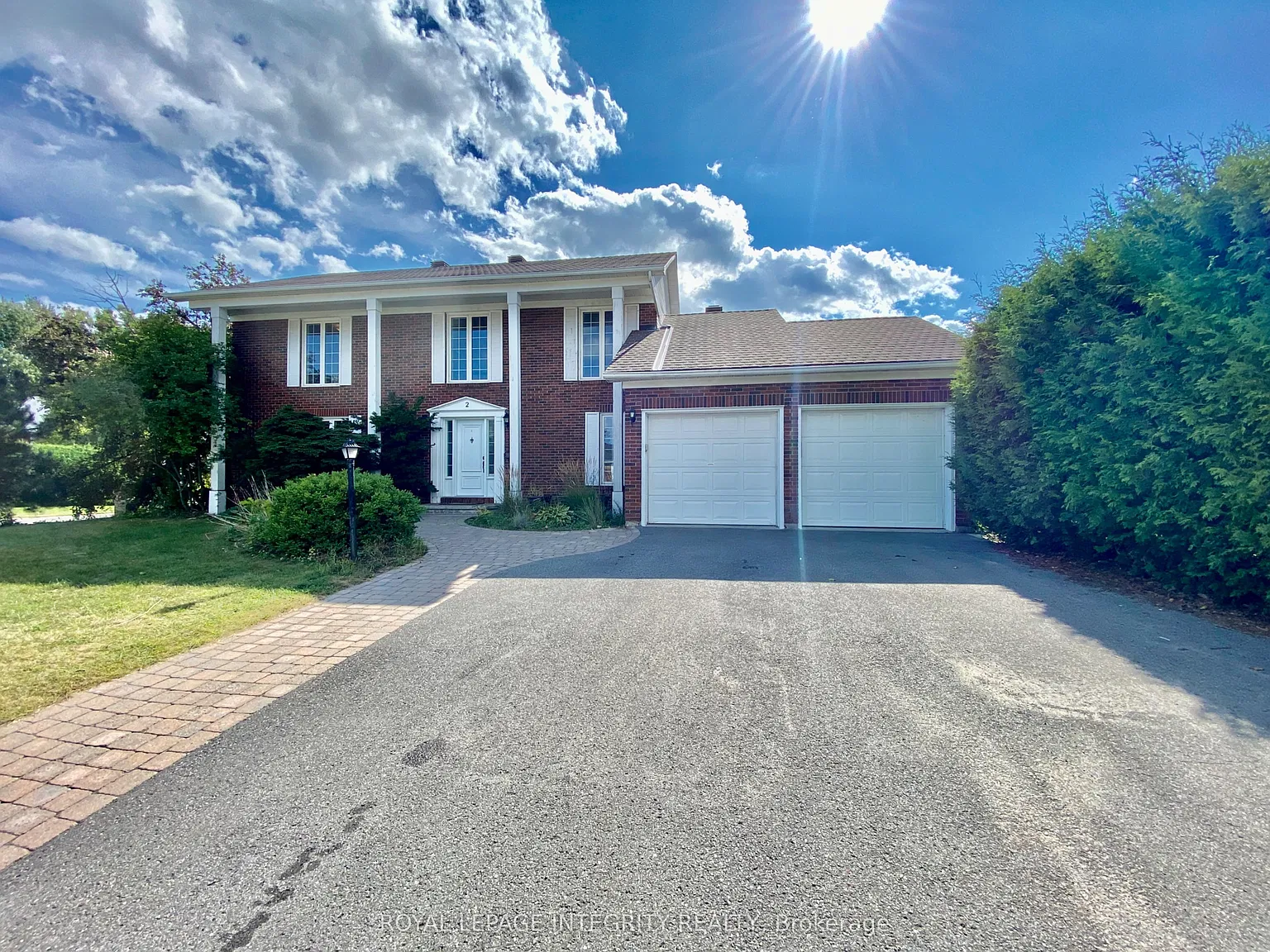 4 bed, $2,995 — Photo 1