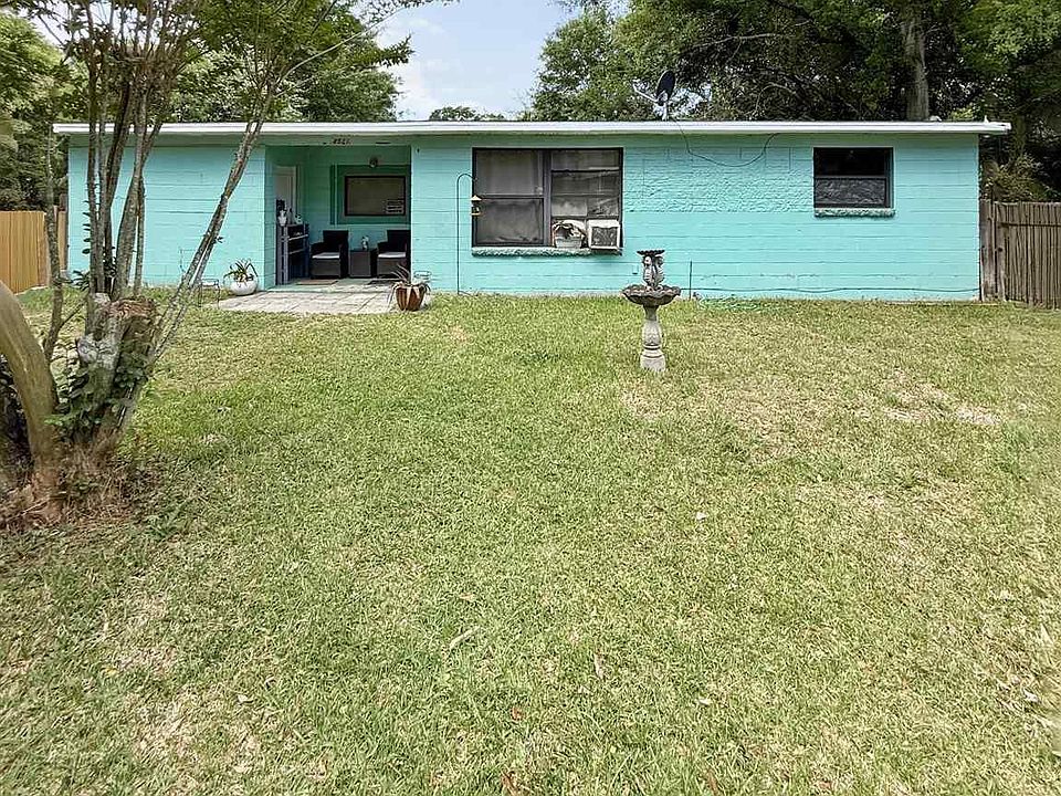 1st image of 8511 Cherry Ave