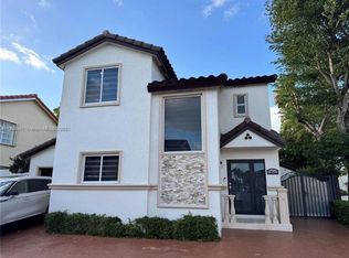 12663 NW 8th Way, Miami, FL 33182