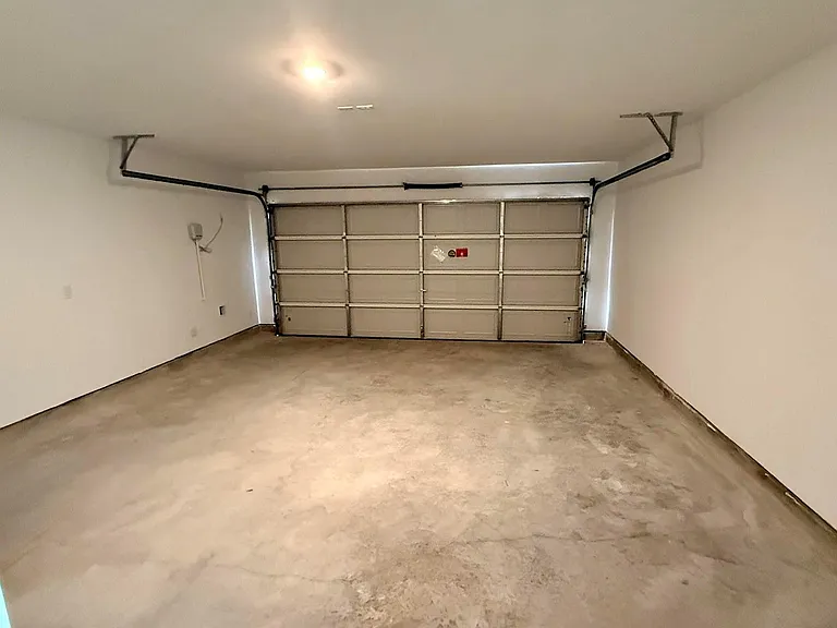 920 Capracotta Dr — Photo 13