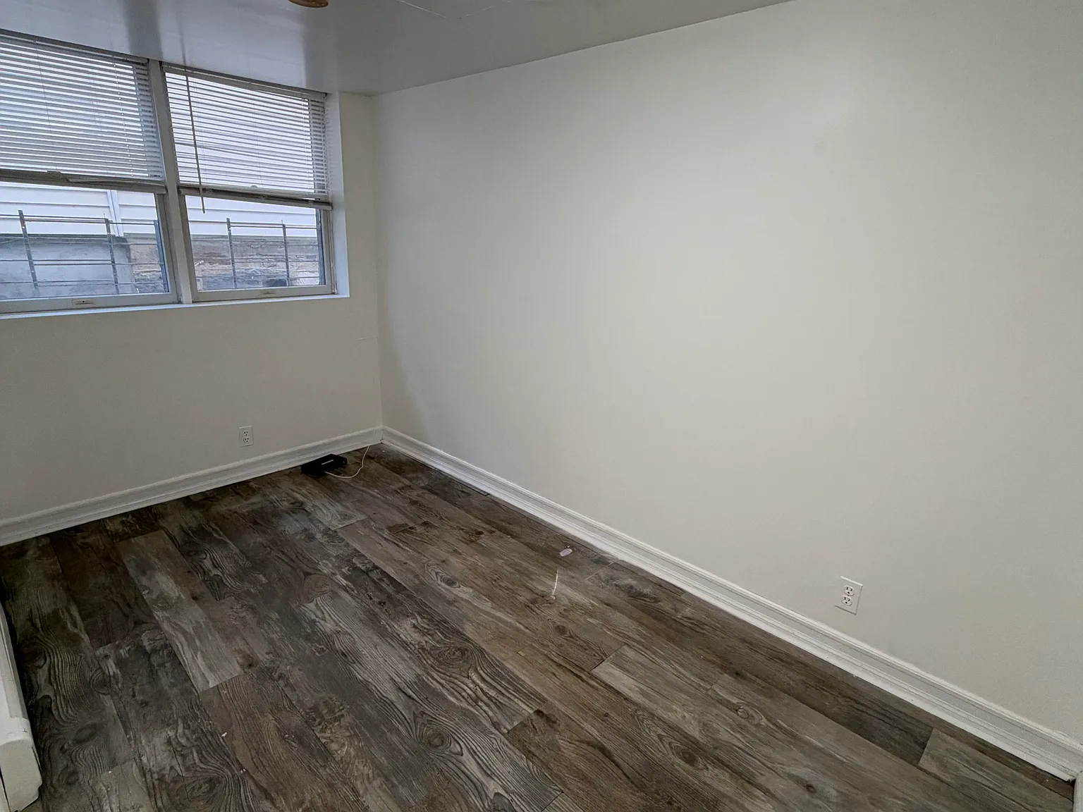 Crescent Pl, Yonkers — Photo 4