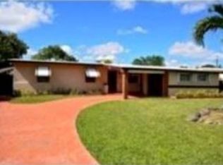 5274 SW 90th Ct, Miami, FL 33165