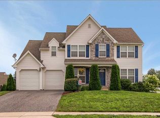 505 Sandstone Ln, York, PA 17404