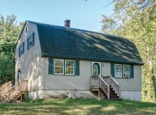 16 Brian St, Sandown, NH 03873