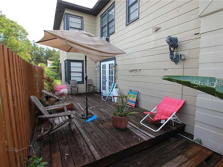 417 E Gore St — Photo 18