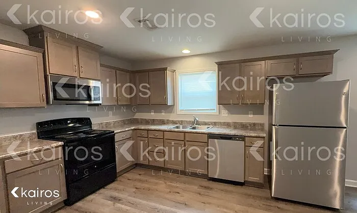 146 Wexford Way — Photo 3