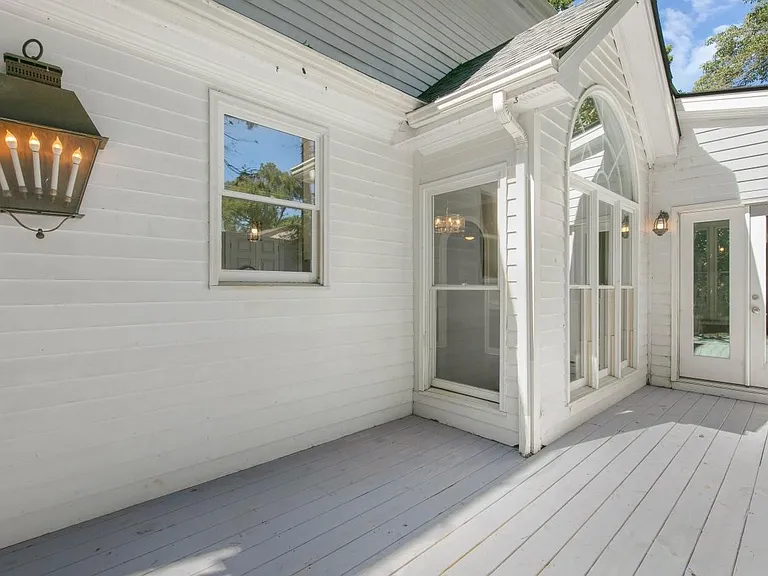 1212 Weldon Pl — Photo 35