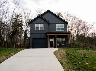 445 Summit Ct SE, Concord, NC 28025