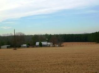 1239 Boneville Rd, Dearing, GA 30808