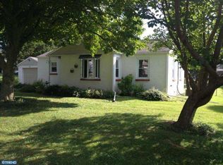 24 Roland Ave, Feasterville, PA 19053