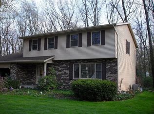 15956 Quail Ridge Dr, Granger, IN 46530