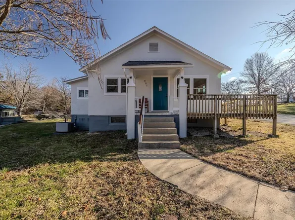 902 N Pine St, Richland, MO 65556