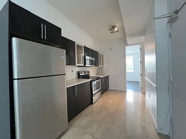 436 Wilson Ave, Brooklyn, NY