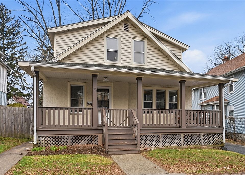 1st image of 127 Orange St