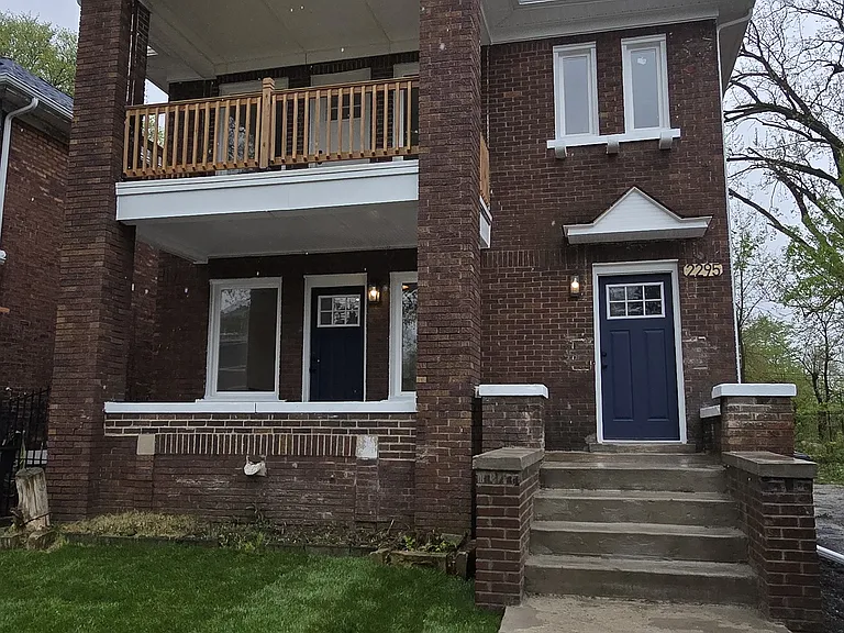 2295 Blaine St — Photo 2