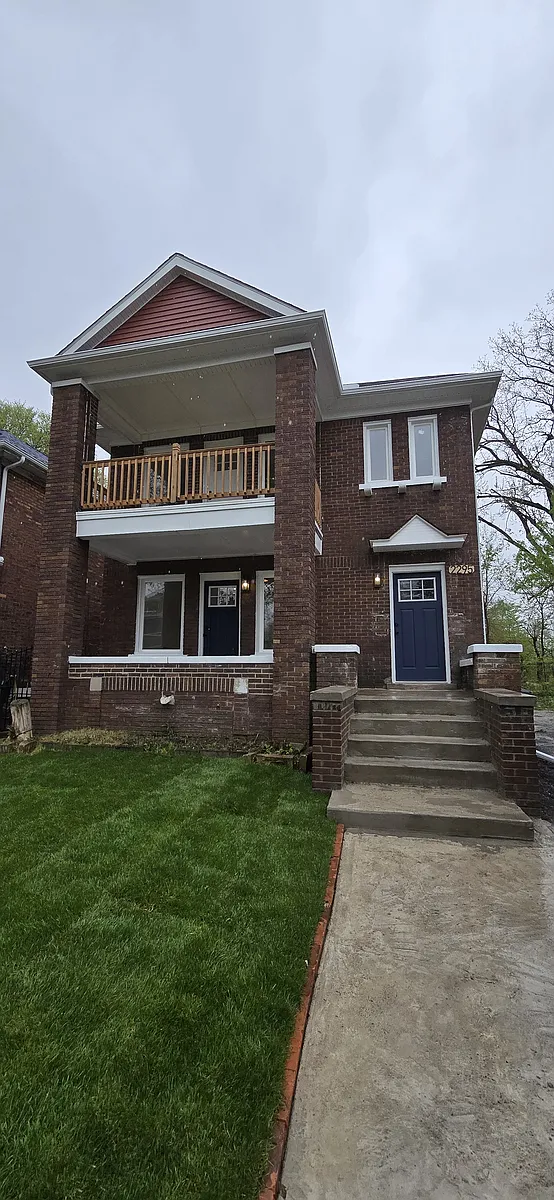Building Photo - 2295 Blaine St