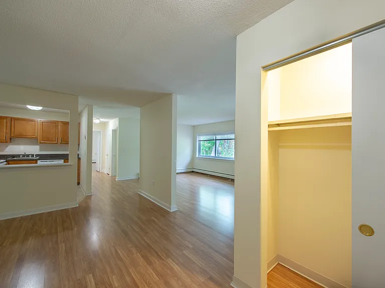 Redwood Hills — Photo 10
