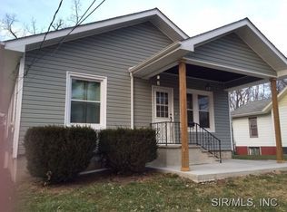 212 E Hoehn St, Carlinville, IL