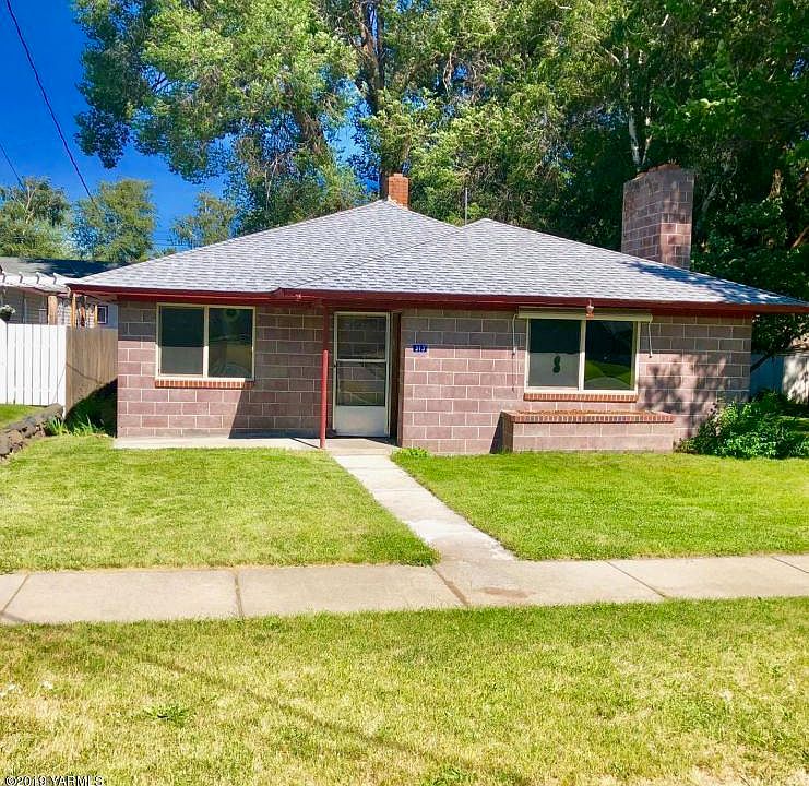 1st image of 313 Naches Ave