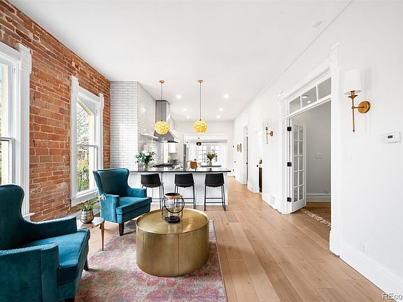 5th image of 245 W 4th Avenue