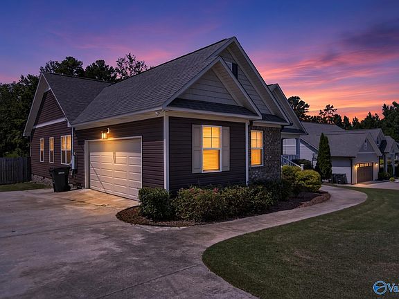 5th image of 1550 Cottage Ln