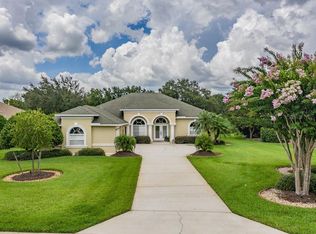 13401 Thoroughbred Dr, Dade City, FL 33525