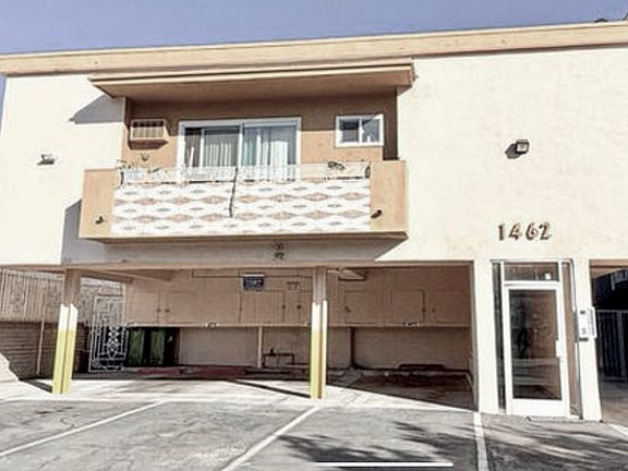 3rd image of 1462 S Bedford St APT 4