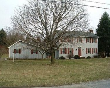 10 Club Rd, Newton, NJ, 07860
