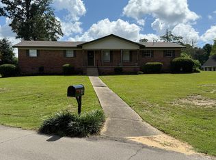 109 Stewart Dr, Petal, MS 39465