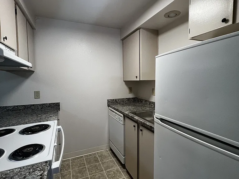 3318 Willow Ct SE — Photo 30