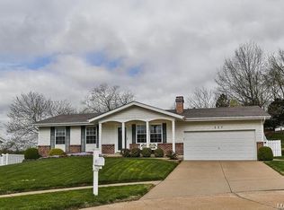 117 Caravel Ct, Ballwin, MO 63021