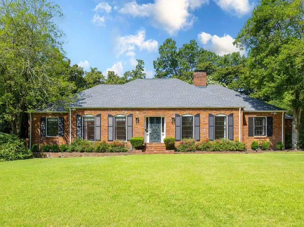 271 Wakefield Dr, Memphis, TN 38117