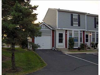 3rd image of 816 Annagladys Dr