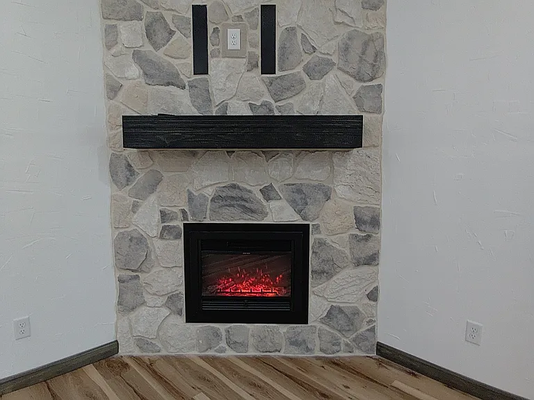 619 3rd Ave SW #B — Photo 9